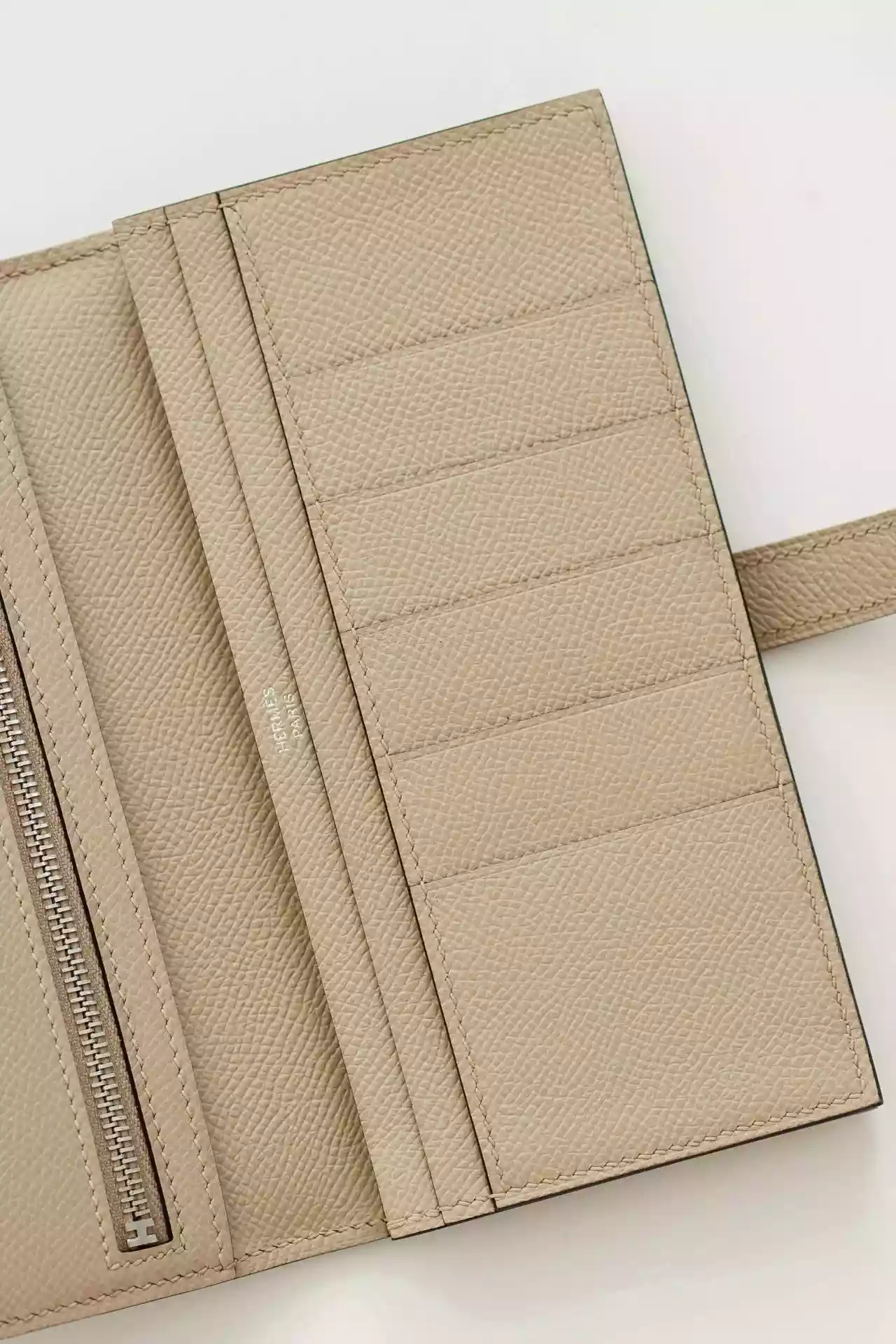 Hermes Bearn Long Handmade Wallet in Trench Epsom Calfskin – HW157
