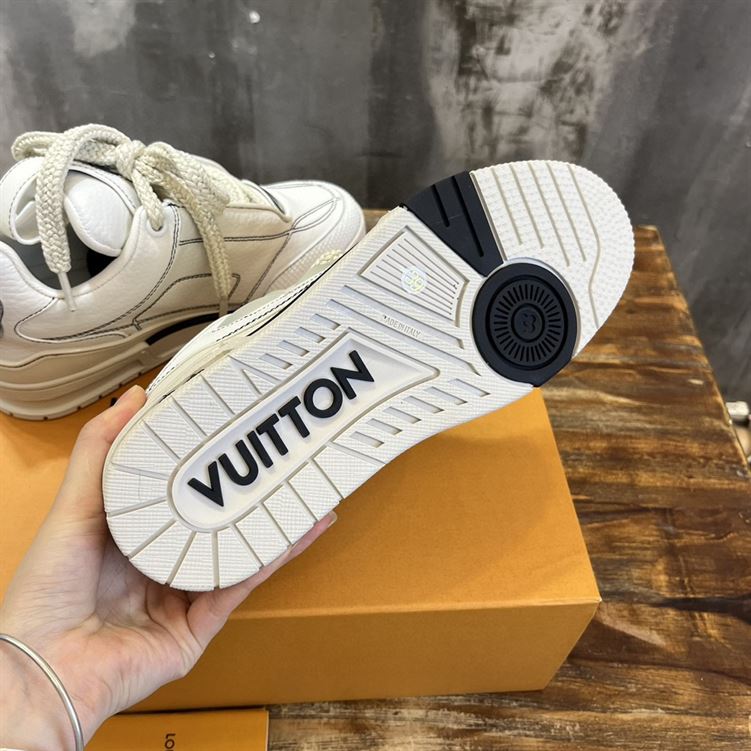 LOUIS VUITTON LV SKATE SNEAKER GREY – LVS150