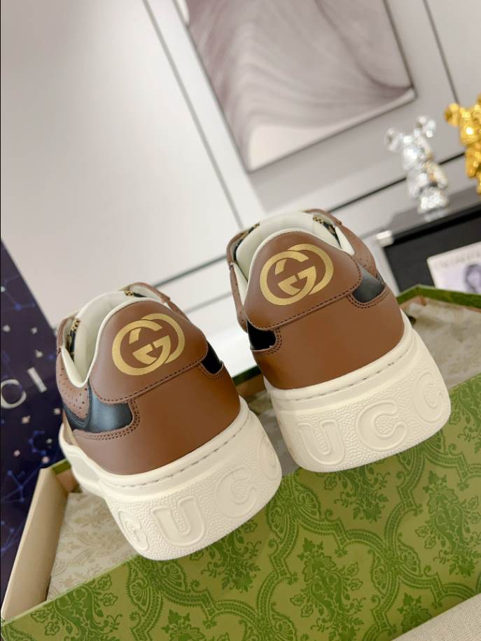 Gucci Brown Monogram GC Black Sneakers – GCC194
