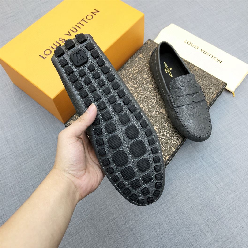 LOUIS VUITTON MOCCASIN – VL025