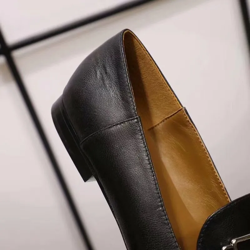 Hermes Women’s Time Loafers In Black Goatskin – HM086