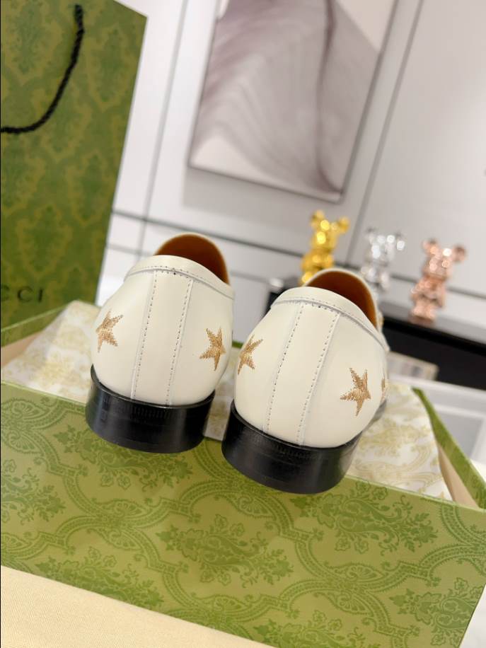 Gucci Jordaan White Bee & Star Embroidered Leather Loafer – GL076