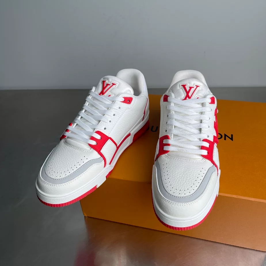 LOUIS VUITTON TRAINER SNEAKER – LVS257