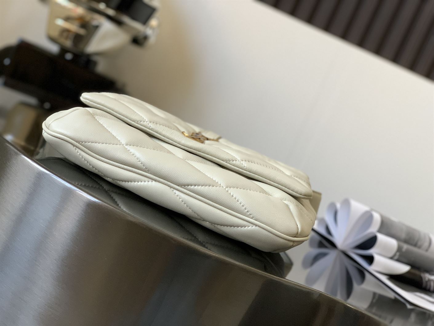 YSL LE 57 HOBO BAG IN QUILTED LAMBSKIN – YB048