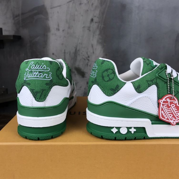 LOUIS VUITTON TRAINER SNEAKER – LVS032