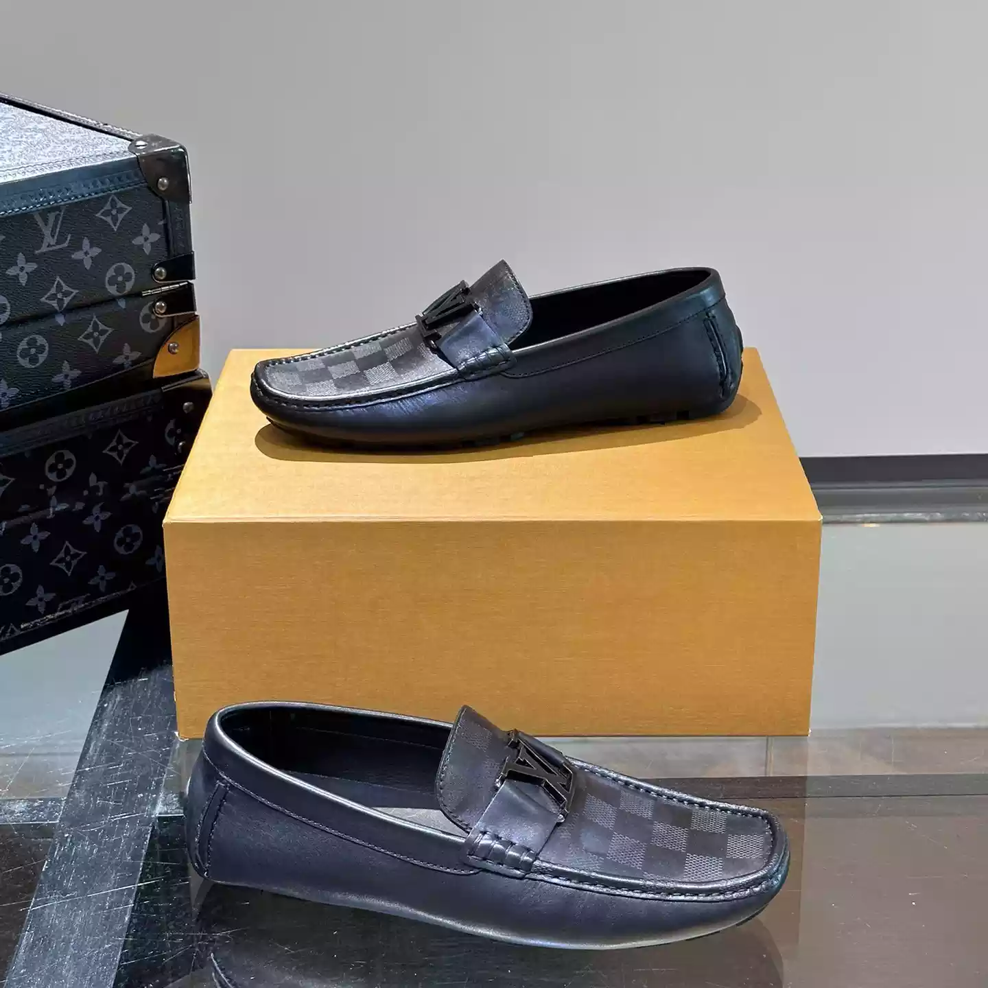 MONTE CARLO MOCASSIN BLACK DAMIER CANVAS – VL043