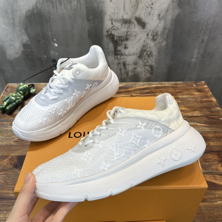 LOUIS VUITTON SHOW UP SNEAKER – LVS088