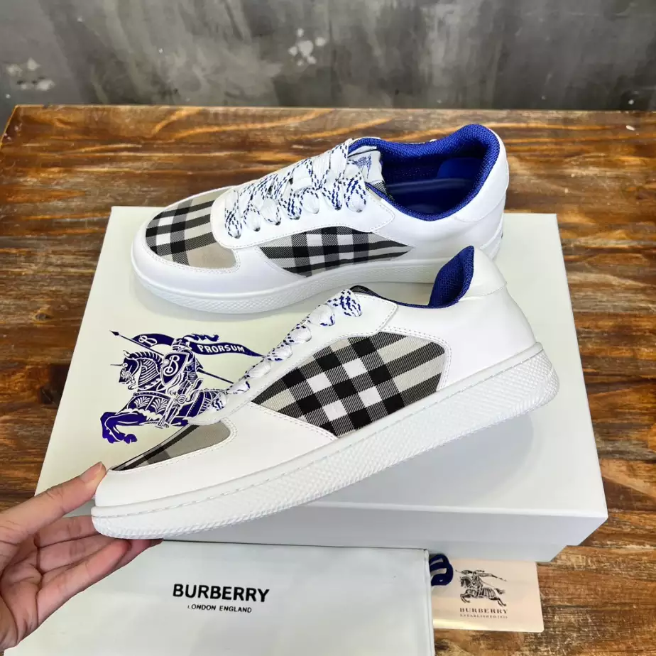 BURBERRY LEATHER AND CHECK TERRACE SNEAKERS – BBR082