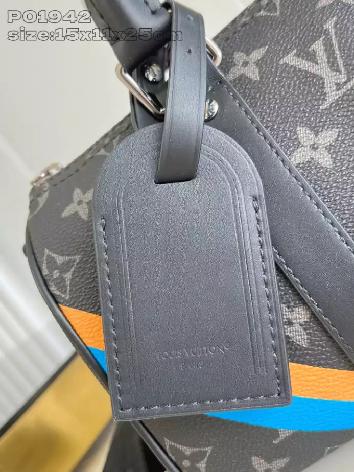 KEEPALL BANDOULIERE 25 BLACK MONOGRAM ECLIPSE P01942 – LW264