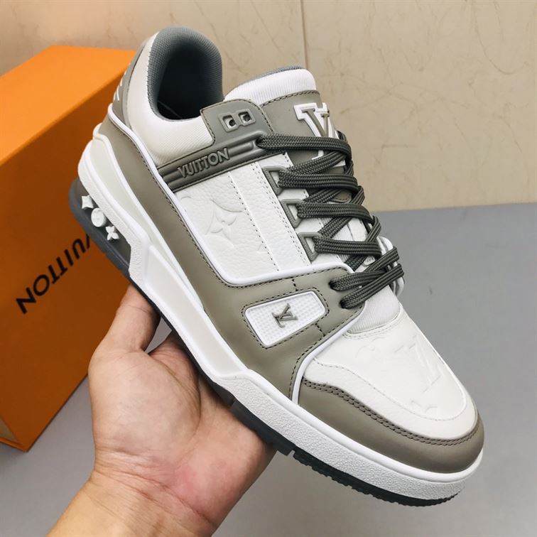LOUIS VUITTON TRAINER SNEAKER – LVS123