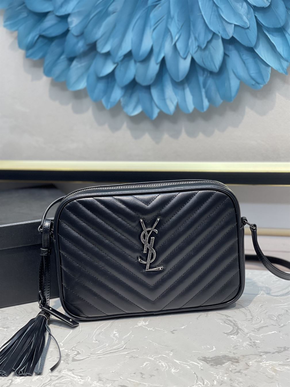 YSL LOU CAMERA BAG IN QUILTED LEATHER – YB049
