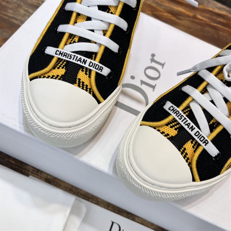 DIOR WALK’N’DIOR SNEAKER – DO121