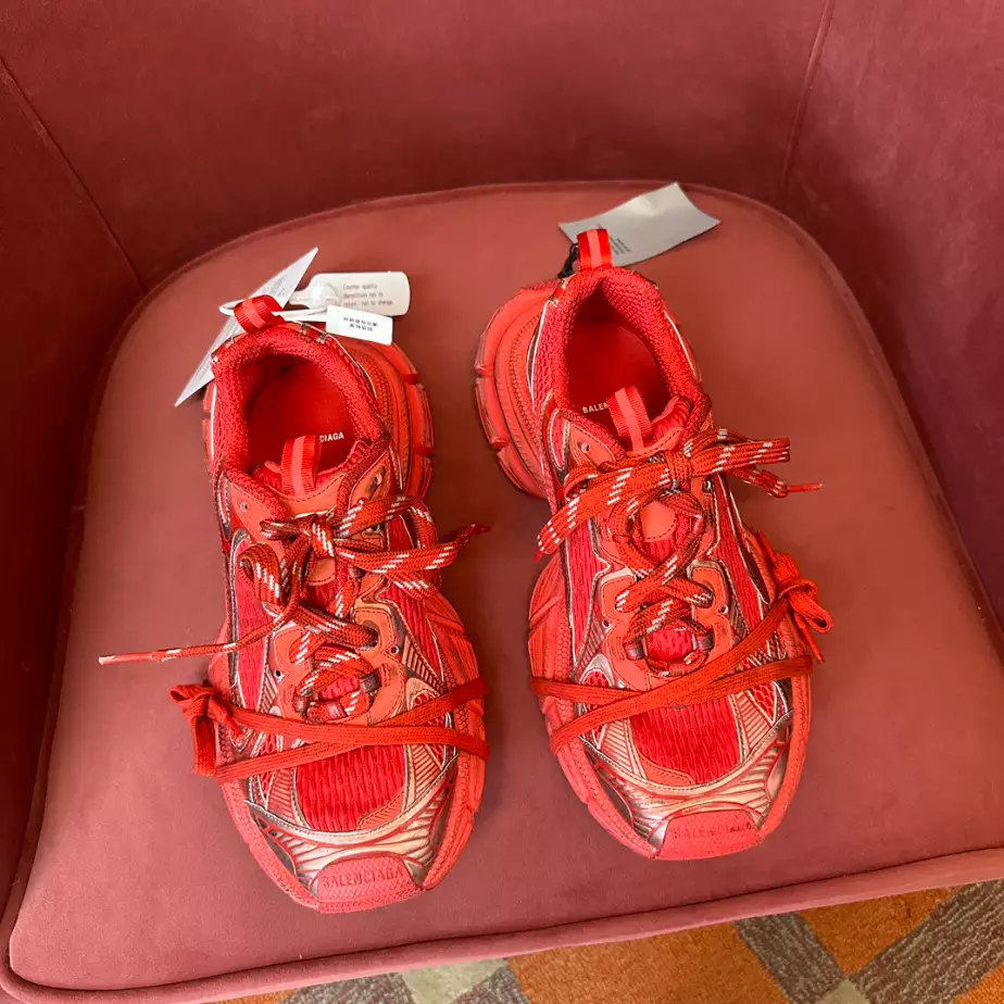 BALENCIAGA MEN’S 3XL SNEAKER – BLA110