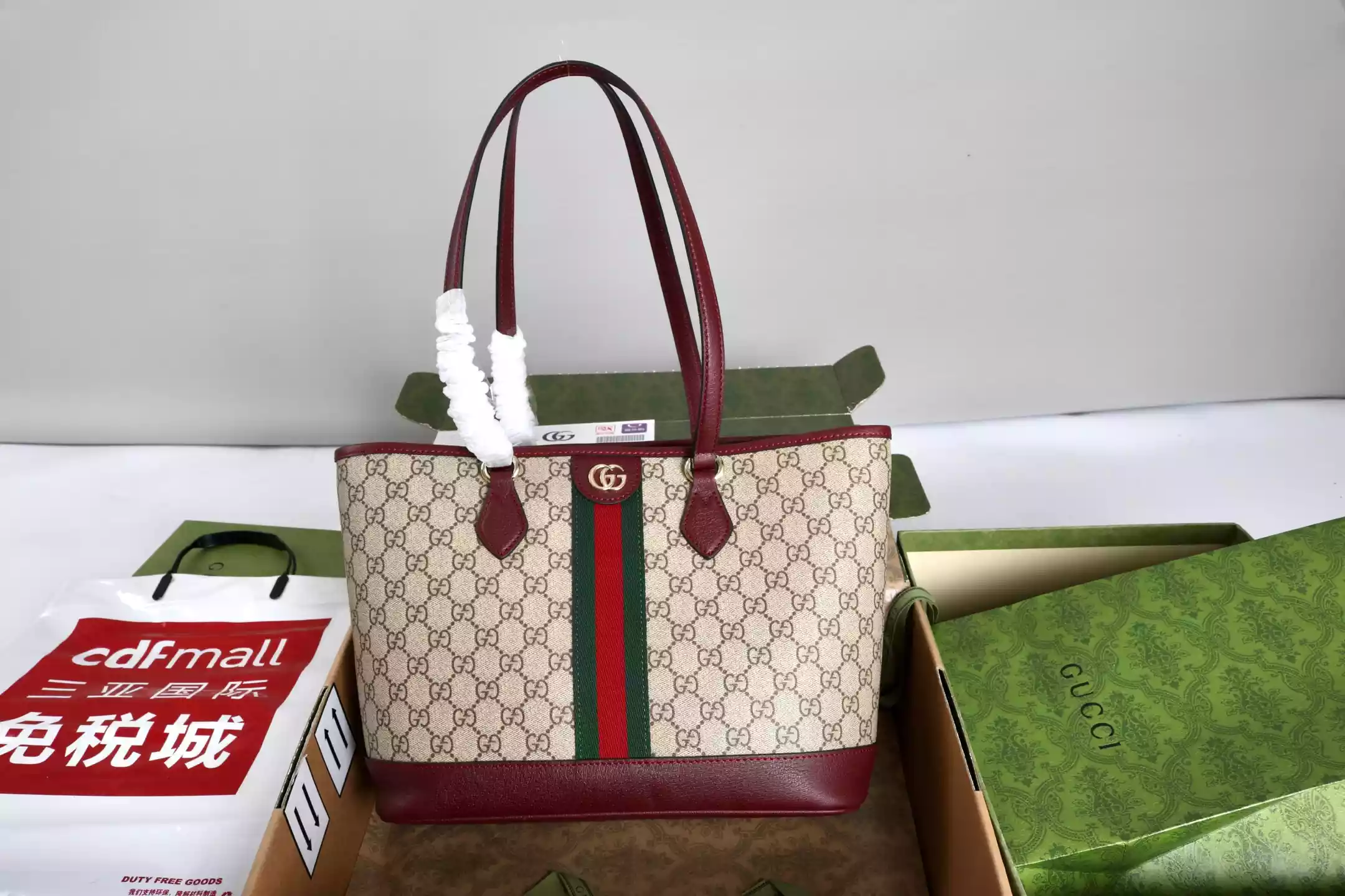 Gucci Ophidia GG Medium tote – BG082