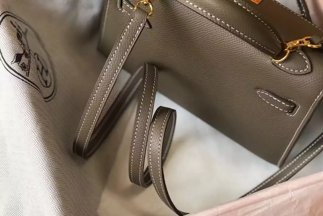 Hermes Kelly Mini II Bag In Taupe Grey Epsom Leather GHW – HW125