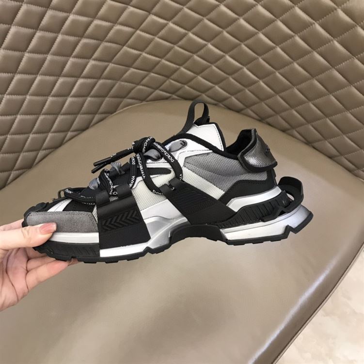 DOLCE & GABBANA SPACE LOW-TOP SNEAKERS IN BLACK AND GREY – DG013