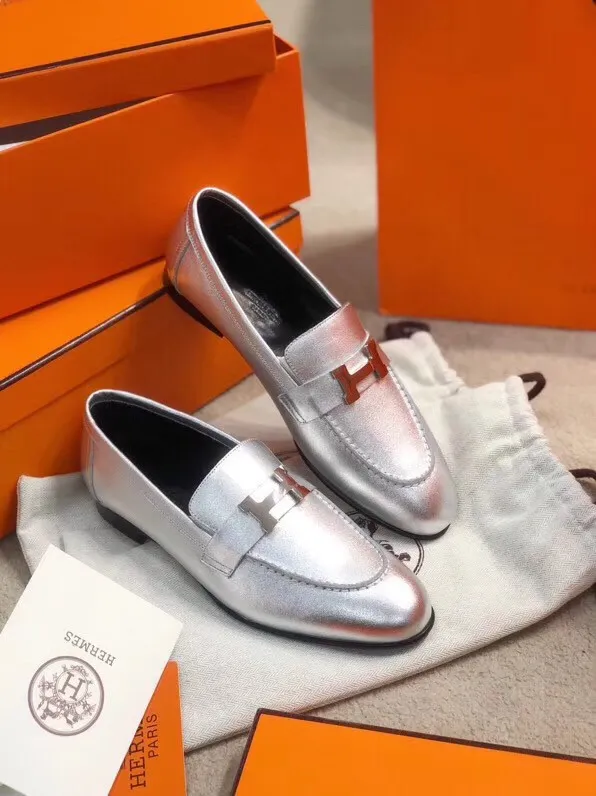 Hermes Women’s Paris Loafers In Silver Metallic Goatskin – HM082