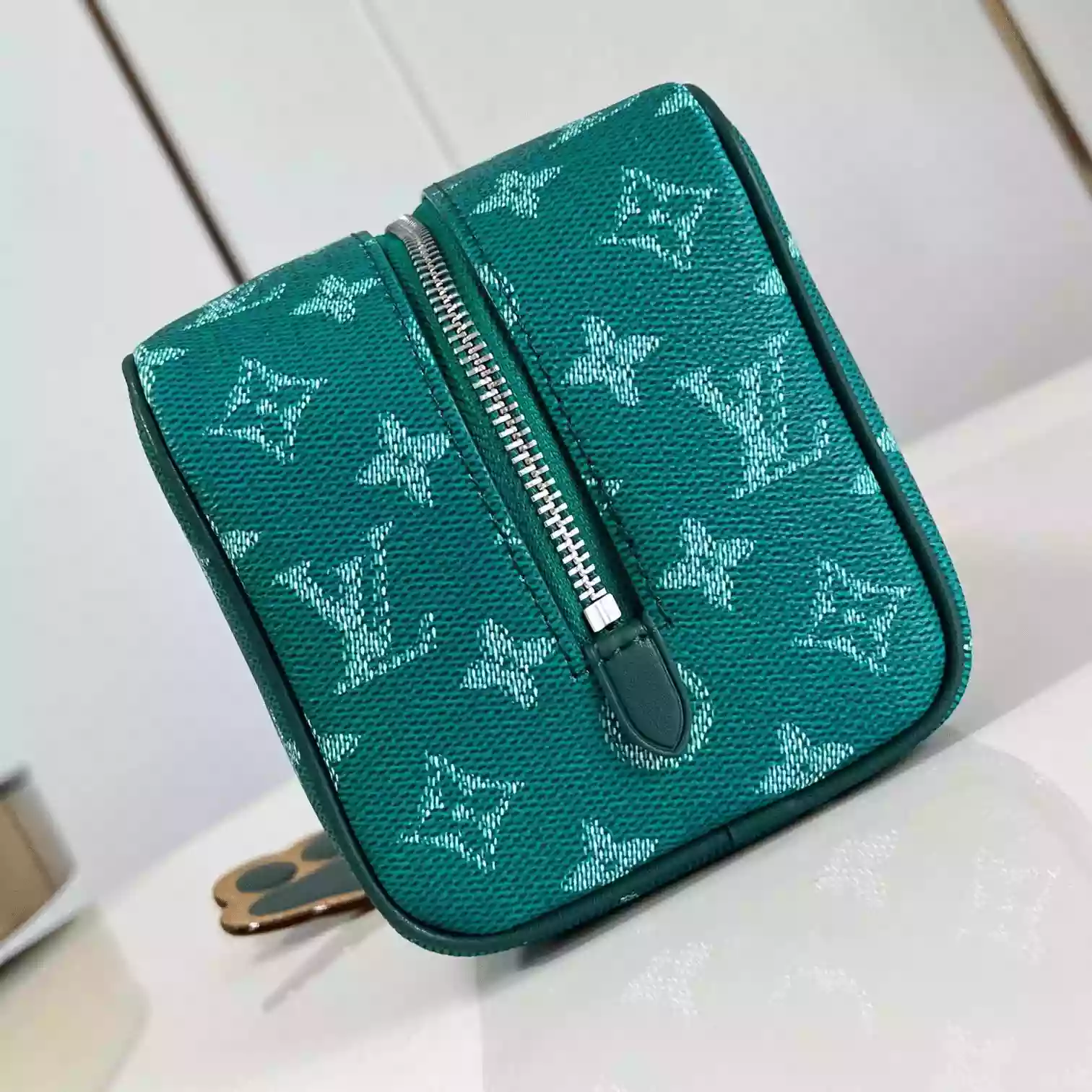 LOCKER DOPP KIT IN GREEN M12688 – LW397