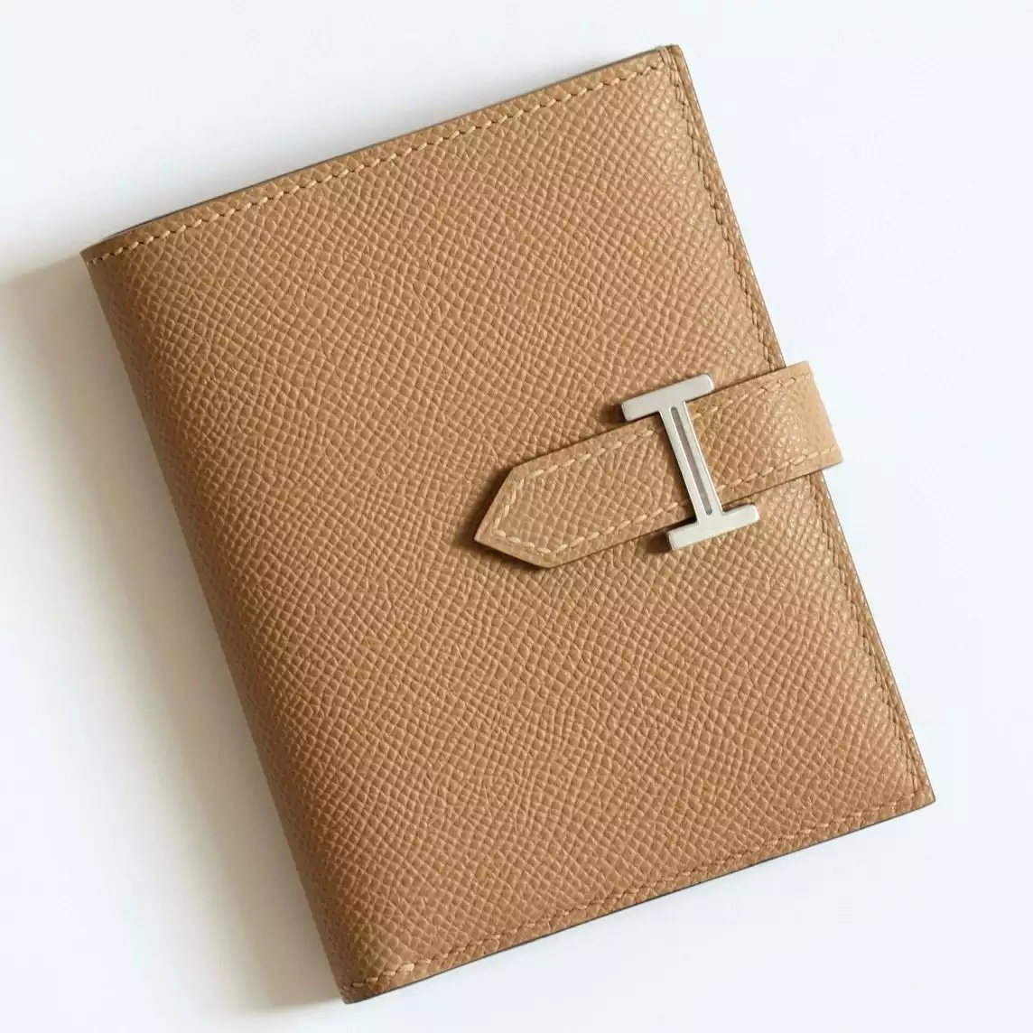 Hermes Bearn Compact Handmade Wallet in Chai Epsom Calfskin – HW151