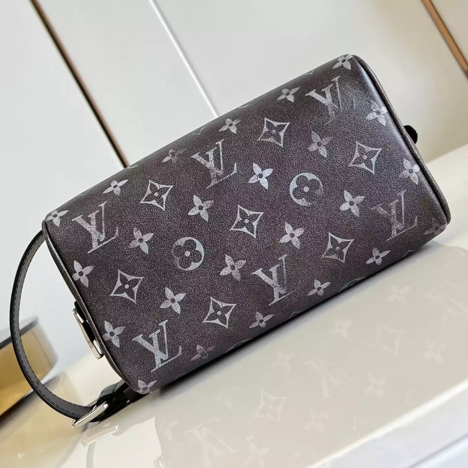 LOCKER DOPP KIT BLACK BRUSHED MONOGRAM COWHIDE LEATHER M11670 – LW399