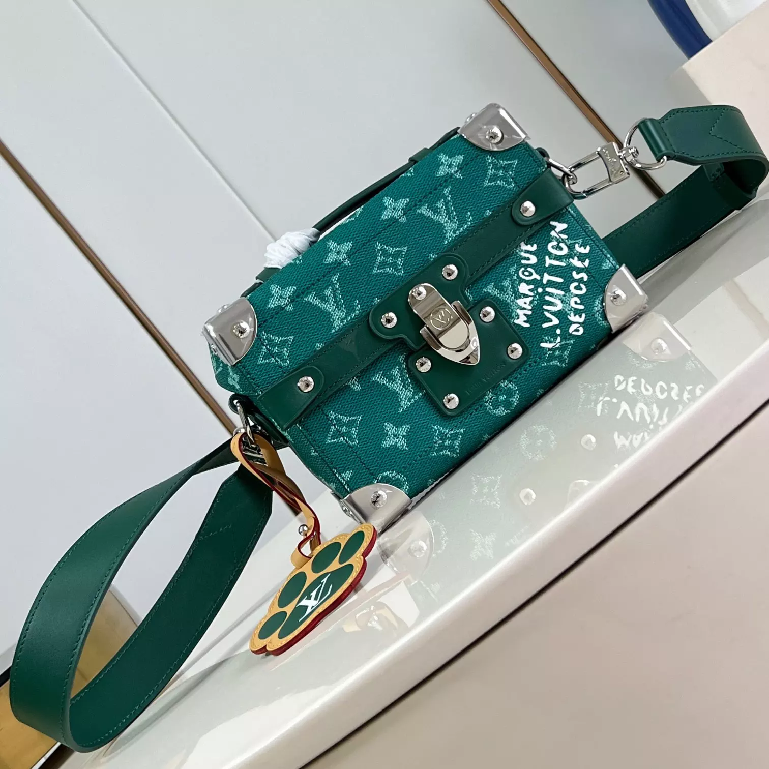 SOUL TRUNK IN GREEN M12686  – LW424