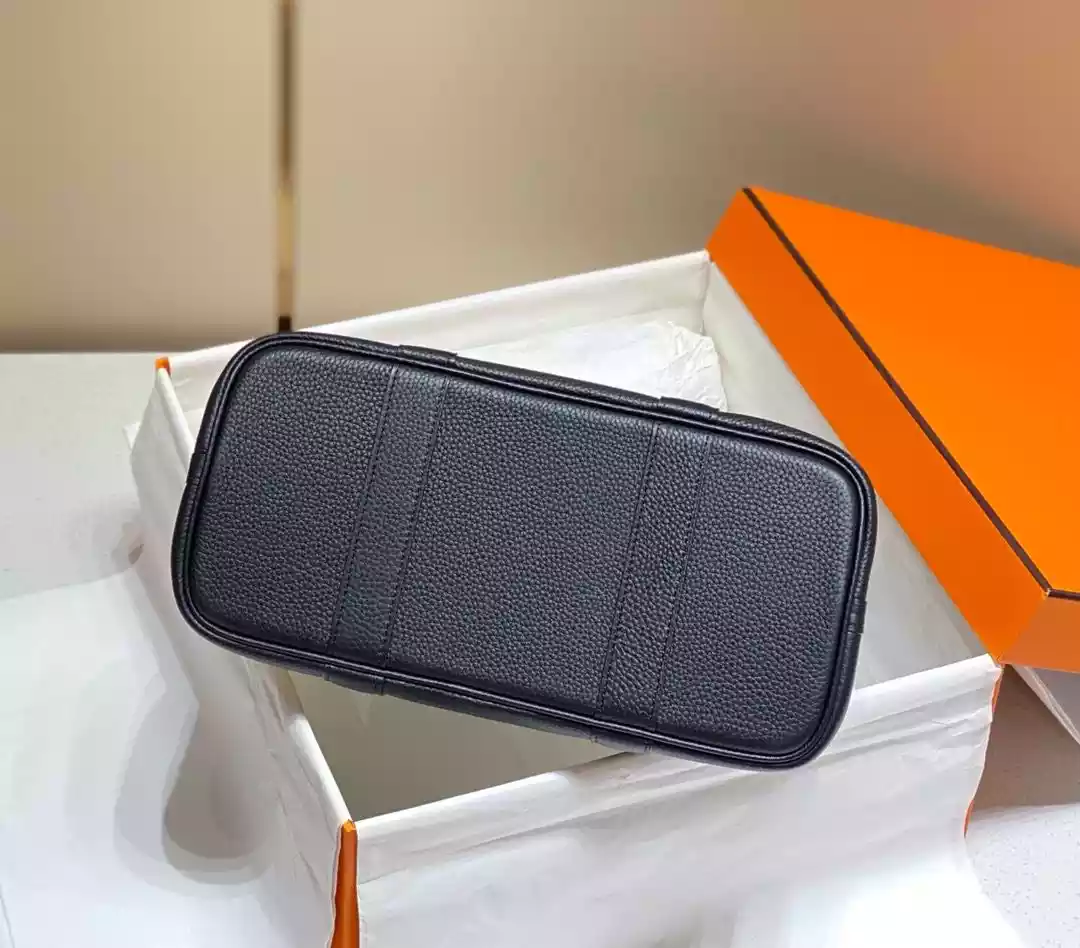 Hermes Garden Party 30cm Bag in Toile and Black Leather – HW068