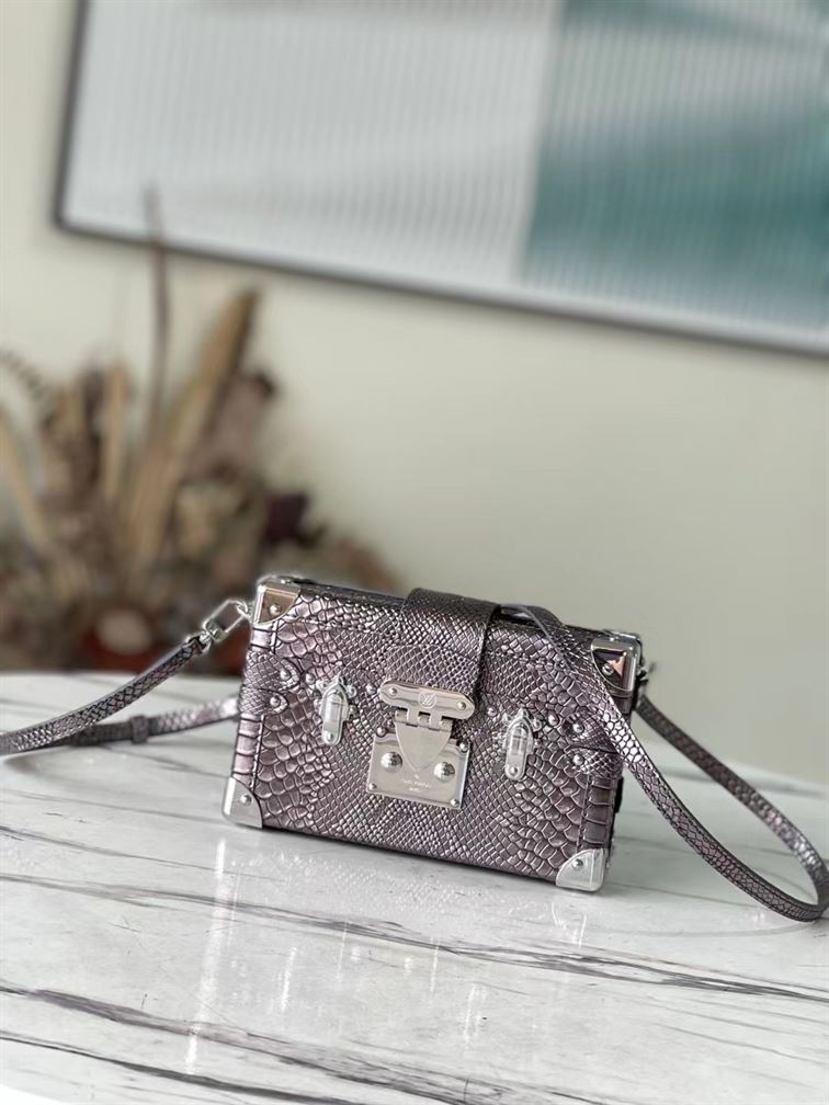 LOUIS VUITTON PETITE MALLE CROCODILIEN MAT – LW067