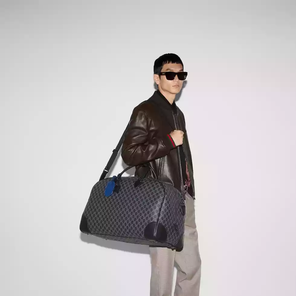 GG Marmont small top handle bag in Black Leather – BG074