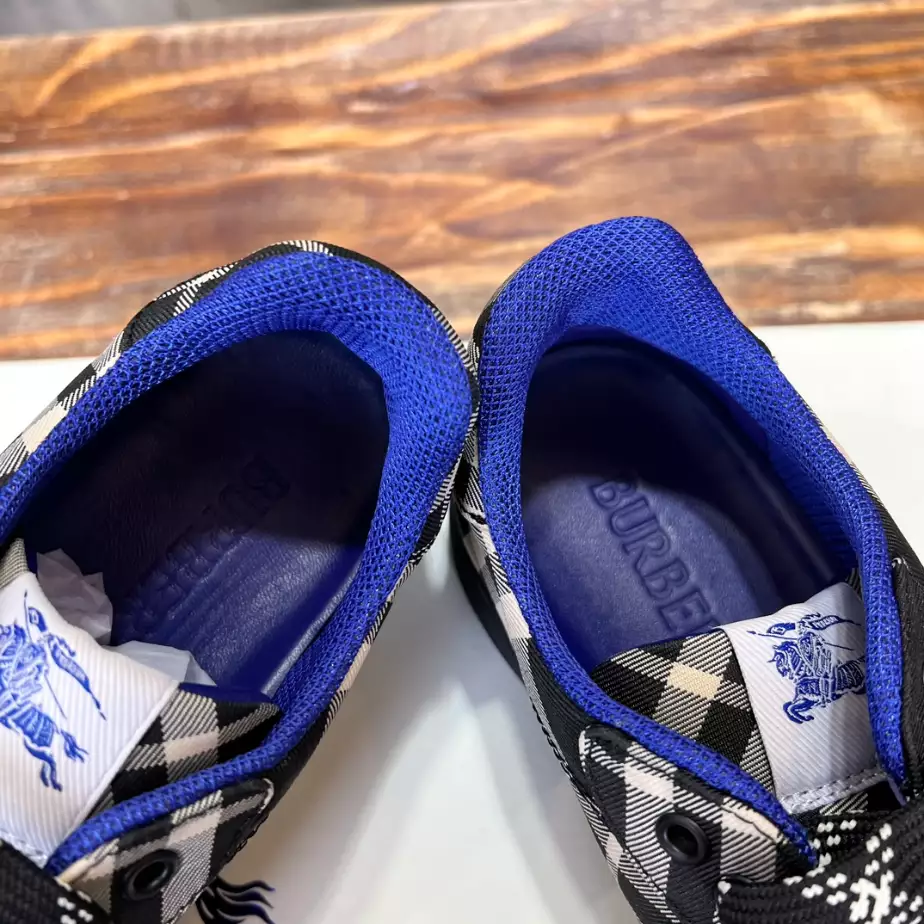 BURBERRY CHECK TERRACE SNEAKERS – BBR095