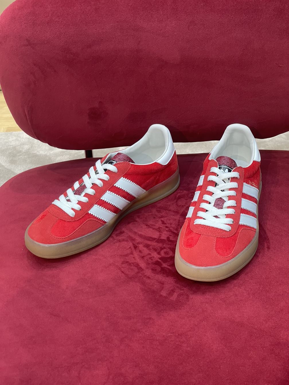 GUCCI X ADIDAS MENS GAZELLE SNEAKER – GCC024