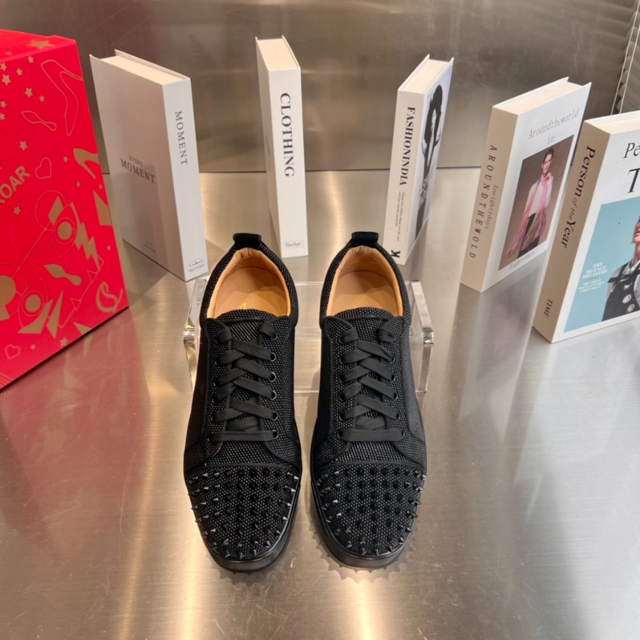 Christian Louboutin Vieira 2 Orlato Black Sneaker – CLS036