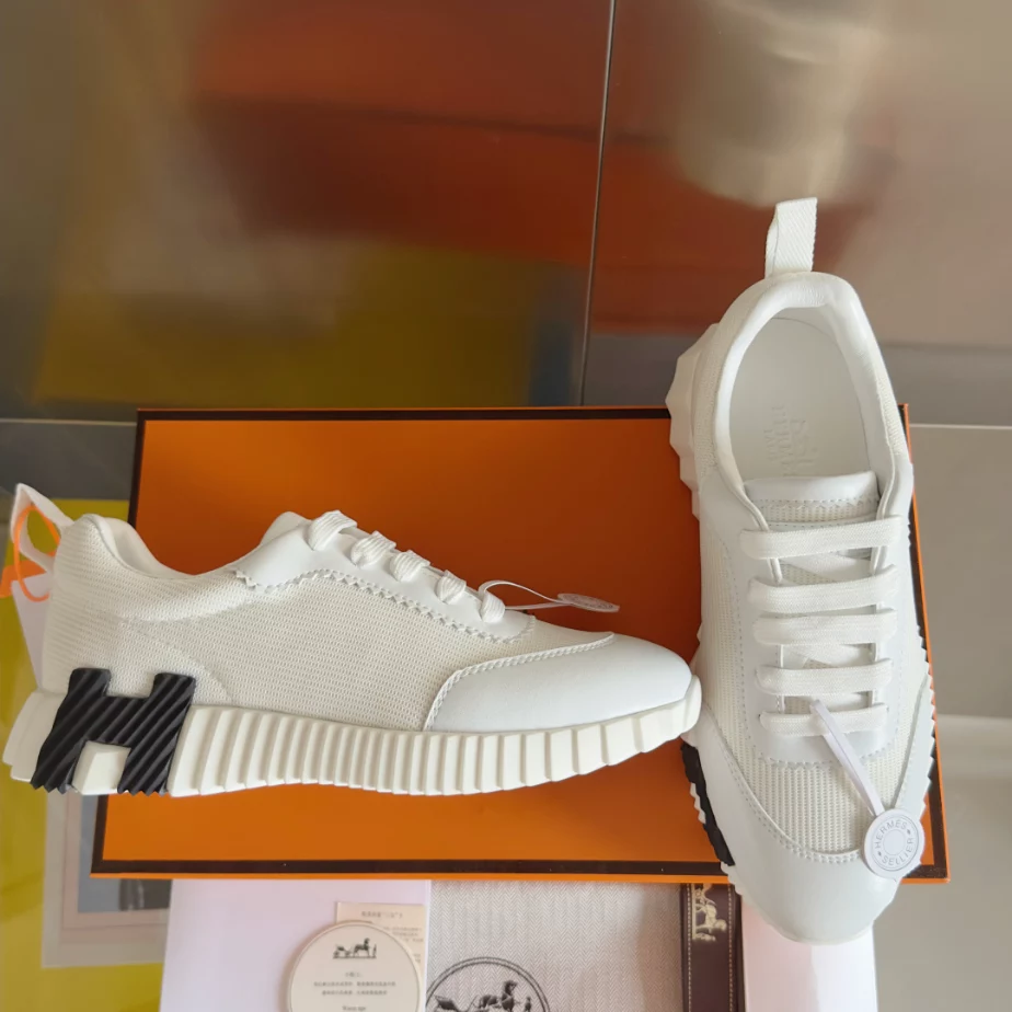 Hermes Bouncing Sneaker – HM094