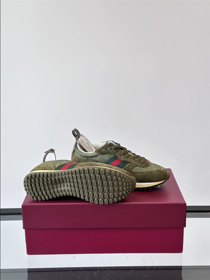 WOMEN’S GUCCI RE MOTION SNEAKERS – GCC266