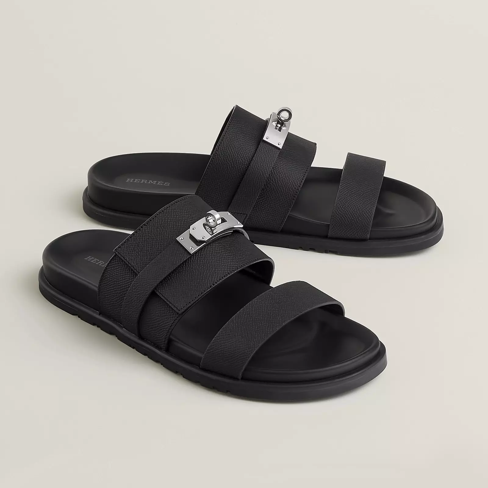 HERMES MEN’S JACKSON SANDAL IN BLACK EPSOM CALFSKIN – HMSD040