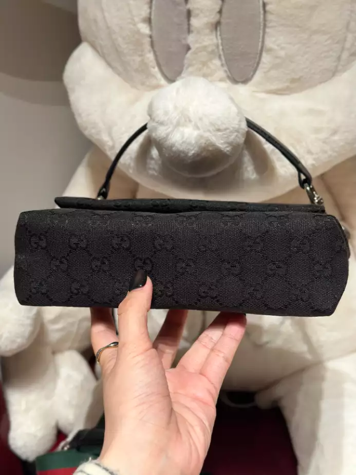 GG CANVAS SMALL CROSSBODY BAG – BG058