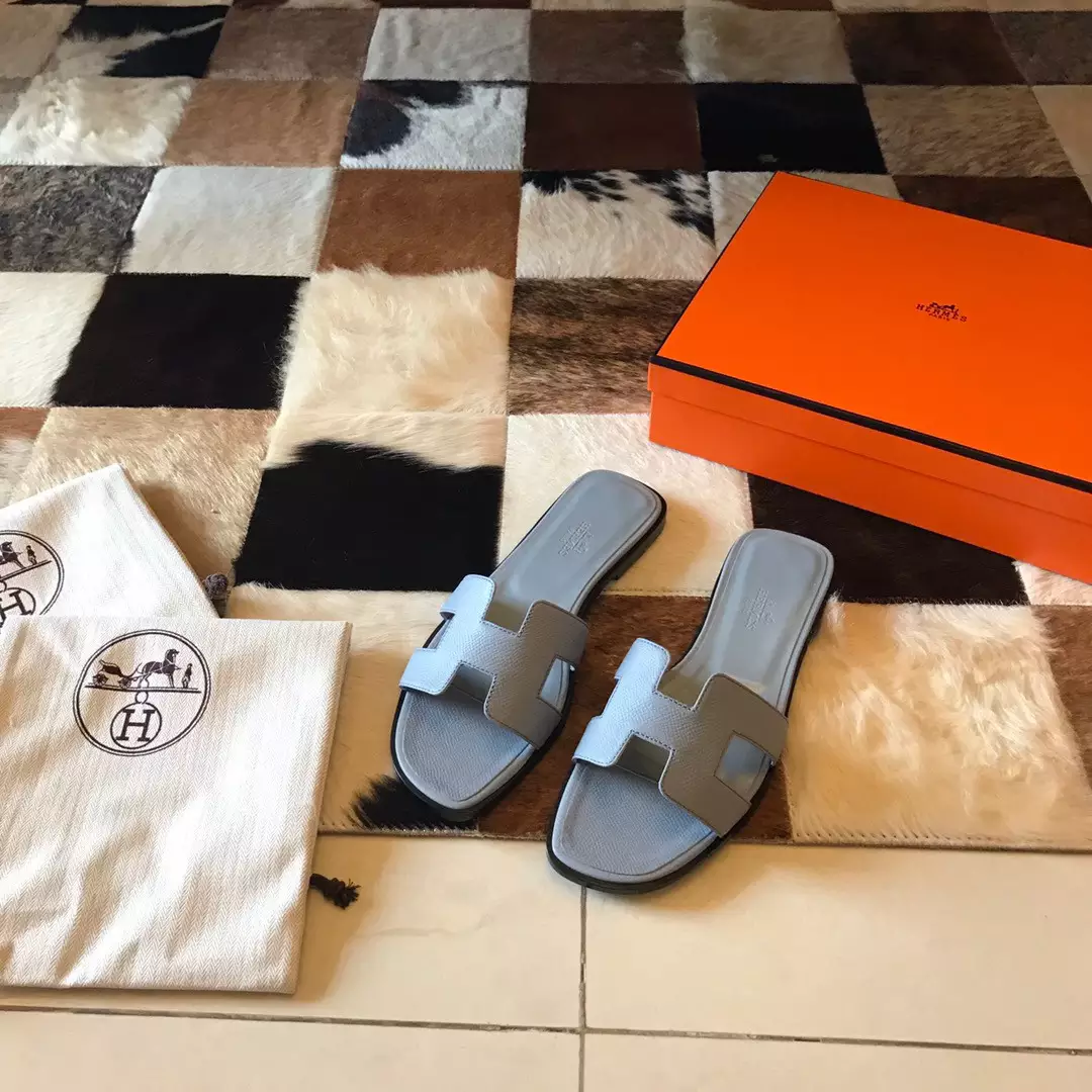 HERMES ORAN SLIDE SANDALS IN BLUE LIN EPSOM CALFSKIN – HMSD074