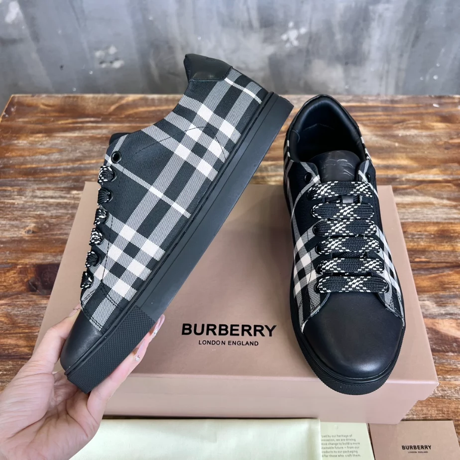 BURBERRY CHECK AND LEATHER SNEAKERS – BBR073