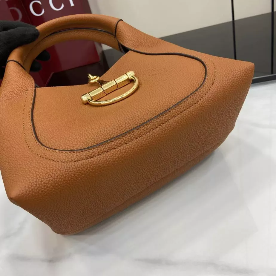 GUCCI SOFTBIT MAXI SHOULDER BAG – GB102