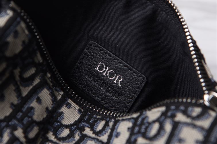 DIOR MINI ROLLER MESSENGER BAG – DIO036