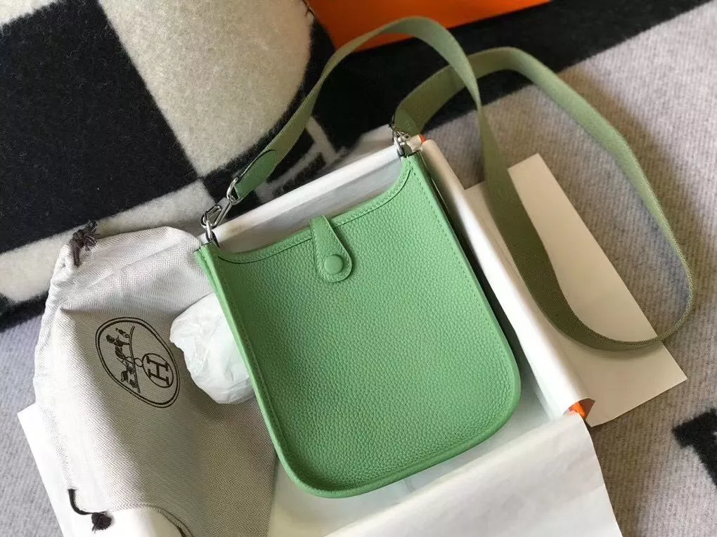 Hermes Evelyne III TPM Bag In Vert Criquet Clemence Leather – HW055