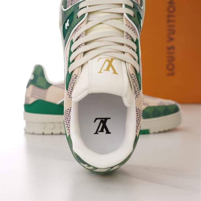 LOUIS VUITTON LV TRAINER SNEAKER – LVS177