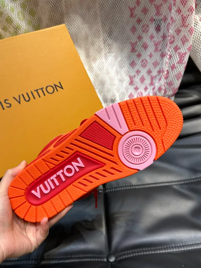 LOUIS VUITTON SKATE SNEAKERS – LVS254