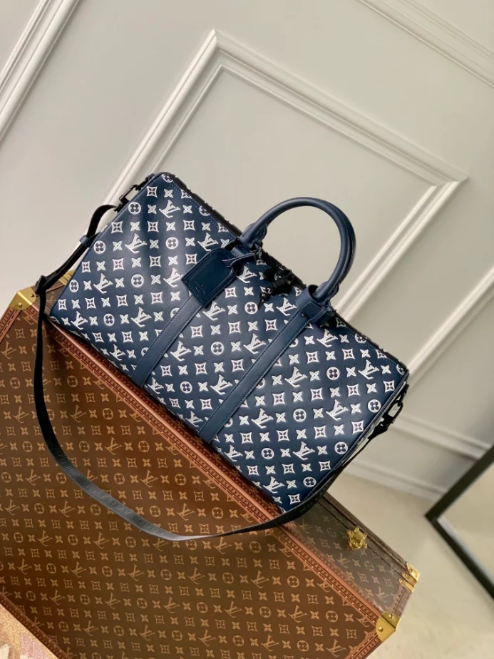 Louis Vuitton Keepall Bandoulière 50 in Ink Blue/White Monogram Shadow Leather – LW193
