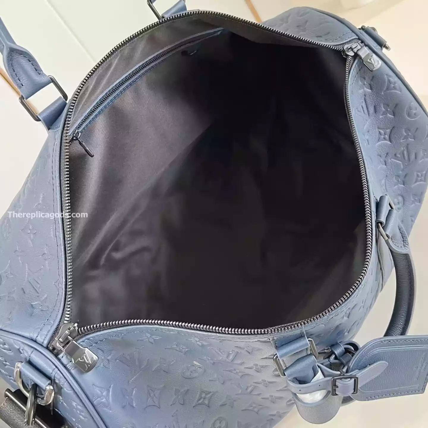 KEEPALL BANDOULIERE 50 BAG NAVY BLUE MONOGRAM SHADOW – LW313