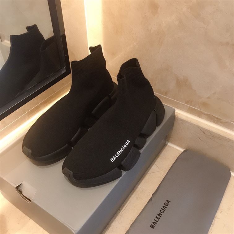 BALENCIAGA MEN’S SPEED 2.0 SNEAKER IN BLACK – BLA024