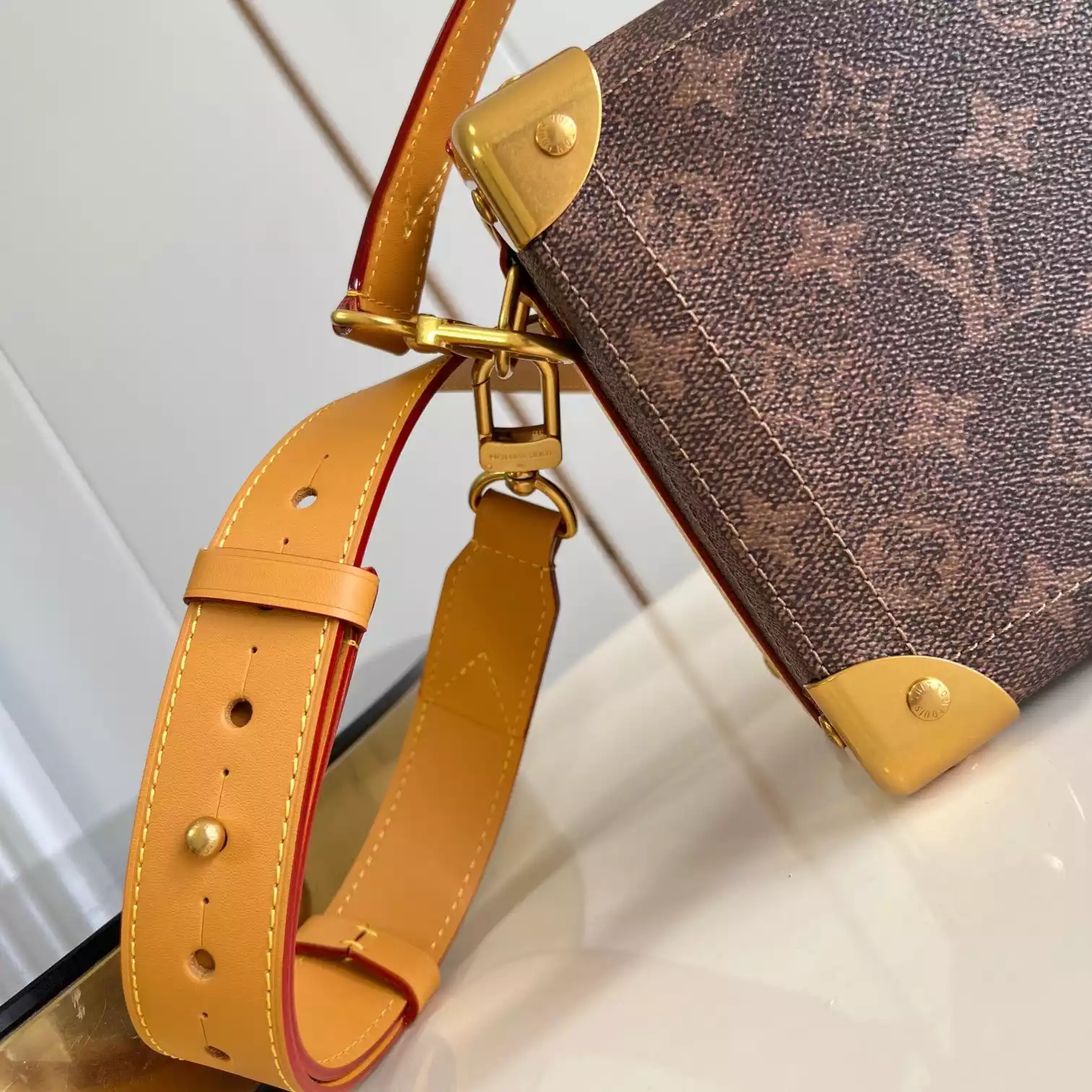 SOUL TRUNK EAST WEST MONOGRAM DUST CANVAS M11536 – LW440