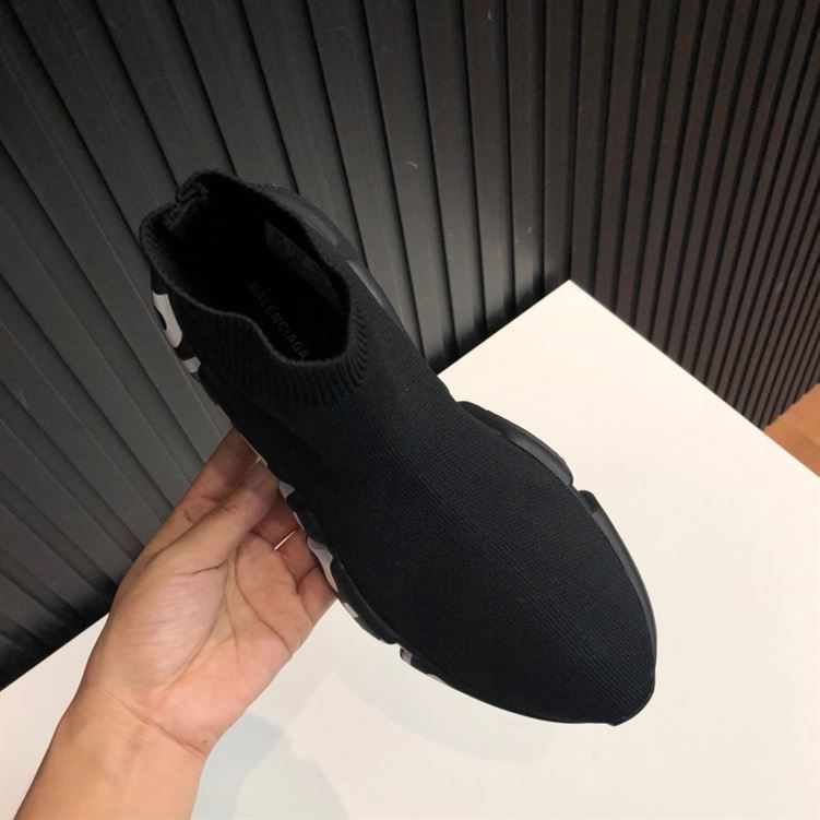 BALENCIAGA SPEED RECYCLED KNIT GRAFFITI SNEAKER IN BLACK – BLA049