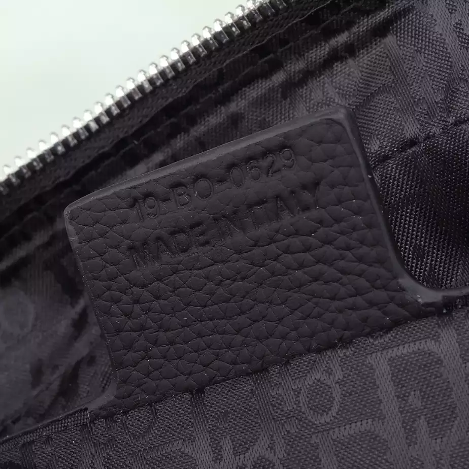 DIOR BRIEFCASE – DIO054