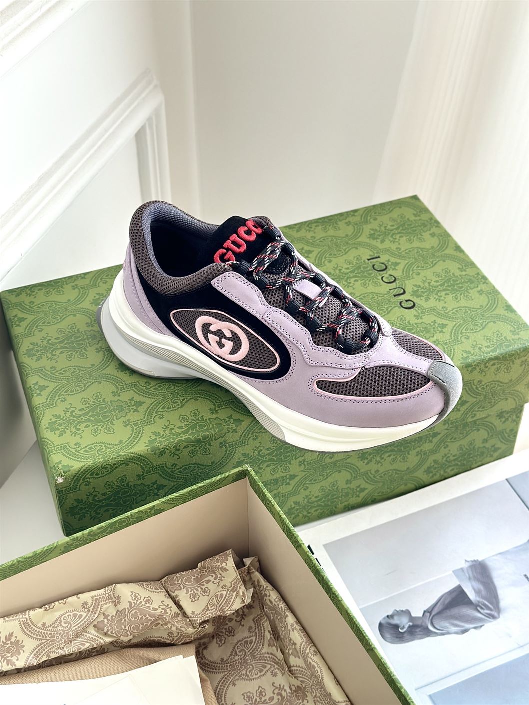 GUCCI RUN SNEAKERS – GCC120