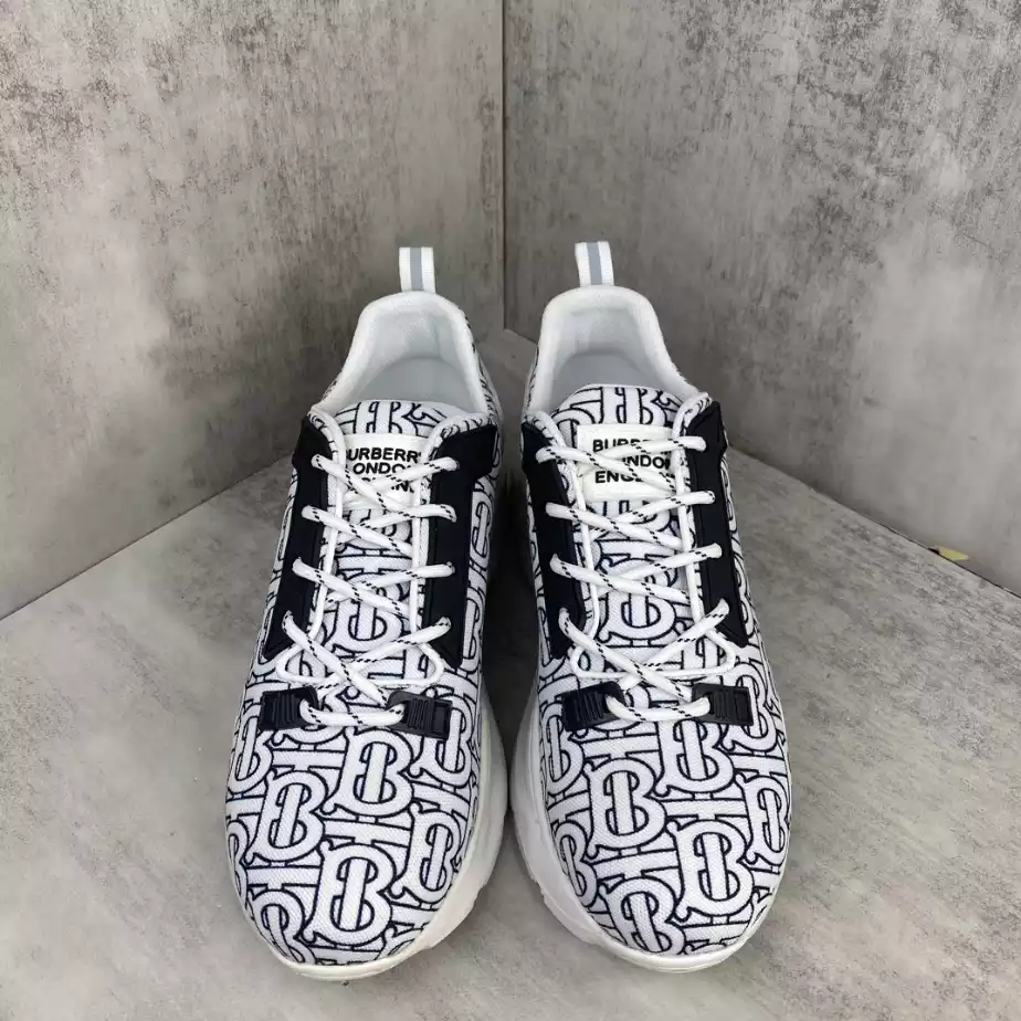 BURBERRY PLATFORM SNEAKERS – BBR060